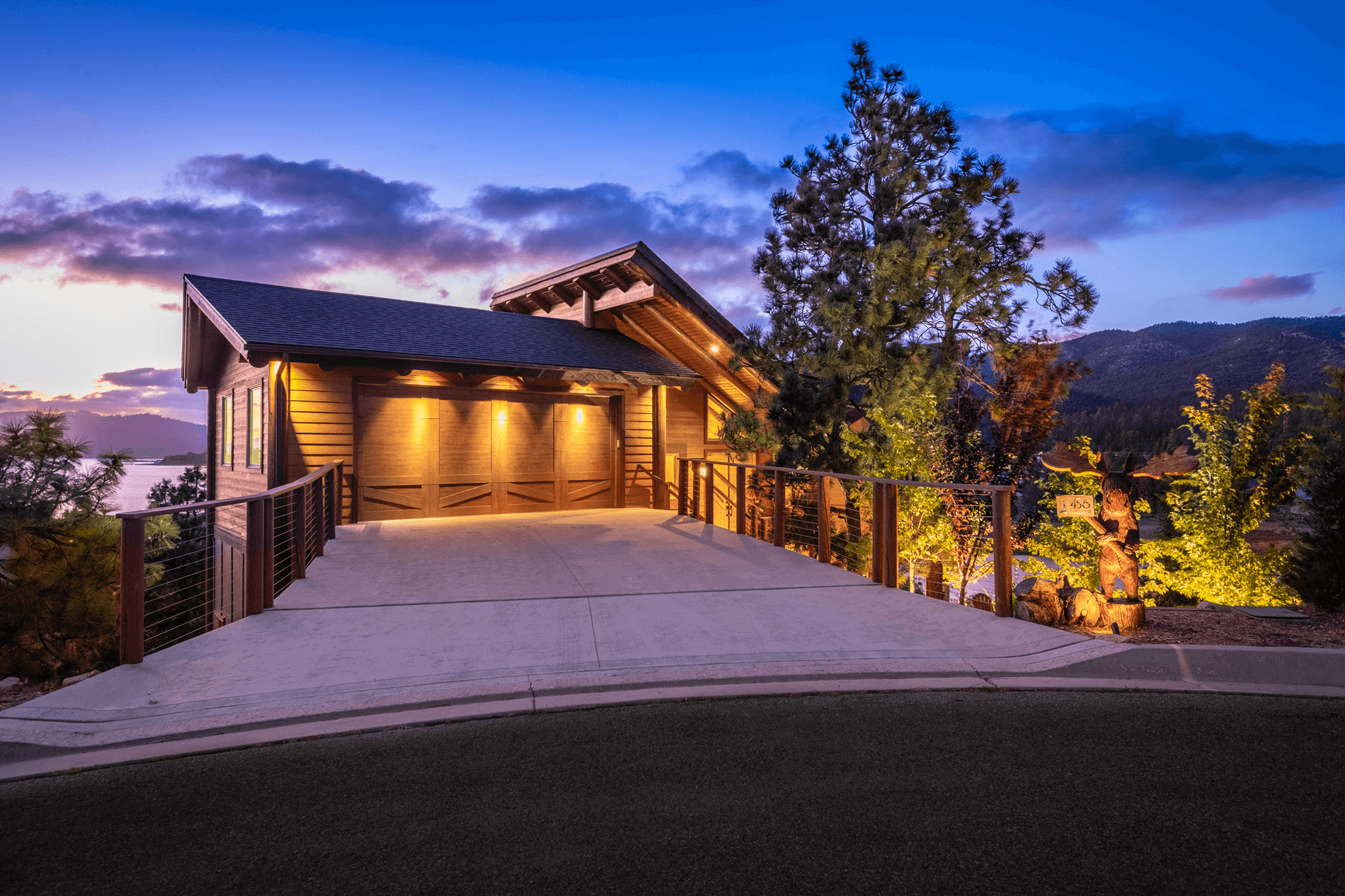 Eagle Lake Project - Driveway and garage - Dean Larkin Design