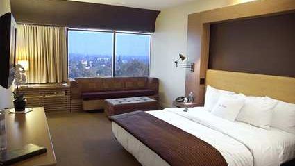 Doubletree Hotel Room | Architect Firm in Los Angeles | Dean Larkin Design