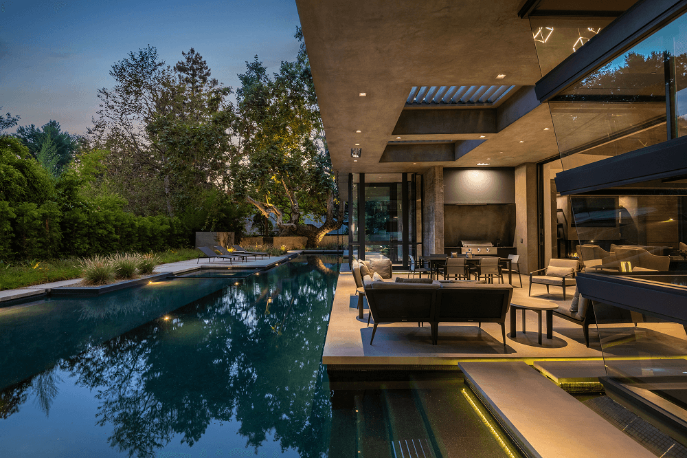 Latimer project pool beside outdoor patio - Inspiring Architectural Design - Dean Larkin Design