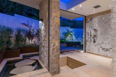 skylight over sunken bath | indoor/outdoor design in architecture | Dean Larkin Design