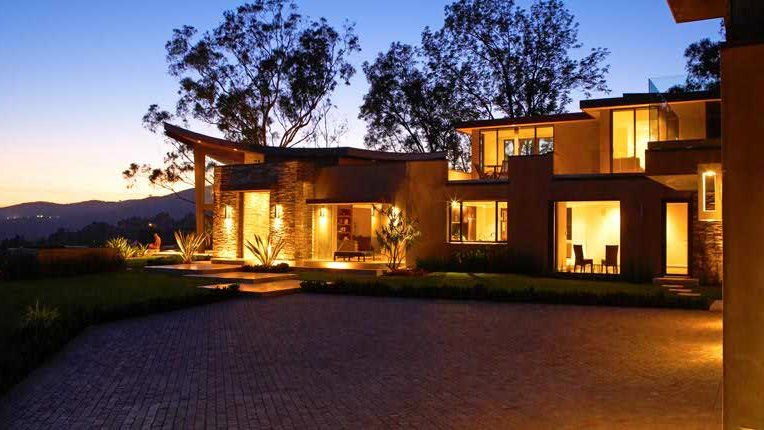 side view of Macapa project by architectural design company Dean Larkin Design