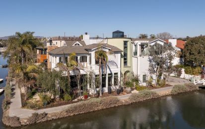 Front view of Grand Canal Project - Dean Larkin Design