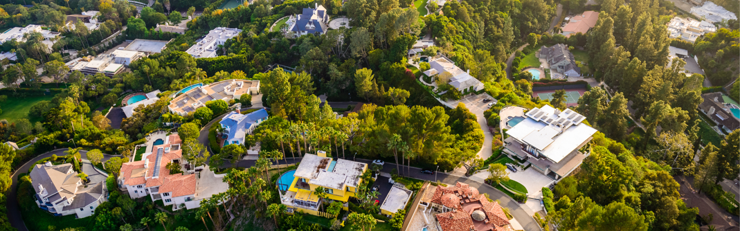 image of residential section of Los Angeles - luxury residential Local LA area architect Dean Larkin Design